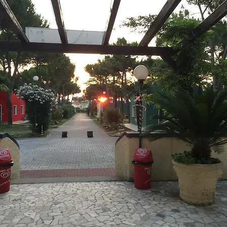 Holiday park Villaggio Mithos