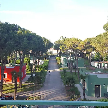 Holiday park Villaggio Mithos 3*